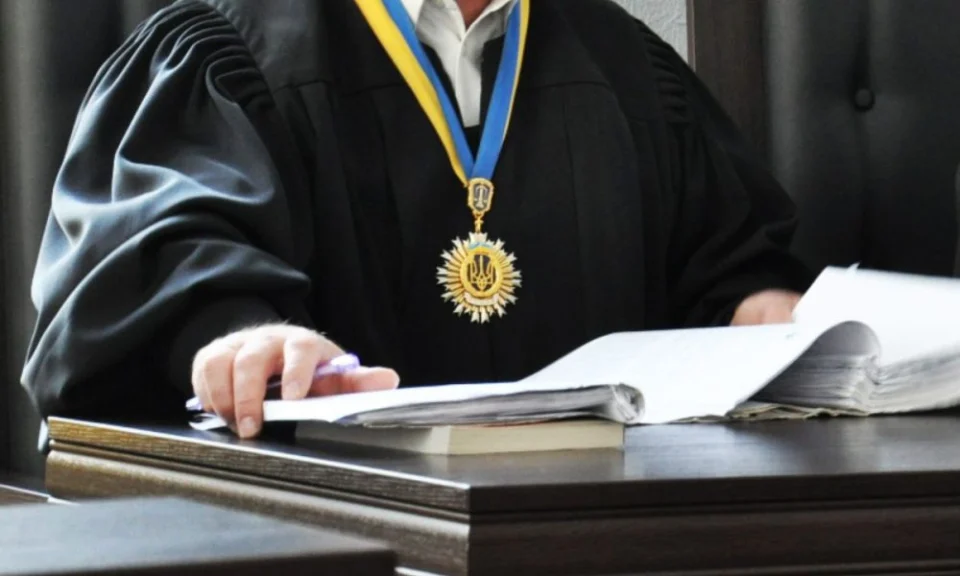 На Житомирщині водійку, яку чотири рази позбавляли права керування, засудили до понад 1,5 року ув’язнення