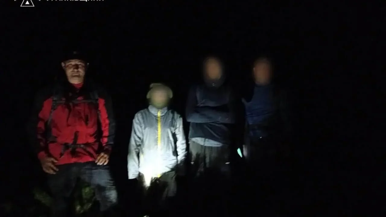 Житель Житомирської області заблукав у горах на Прикарпатті