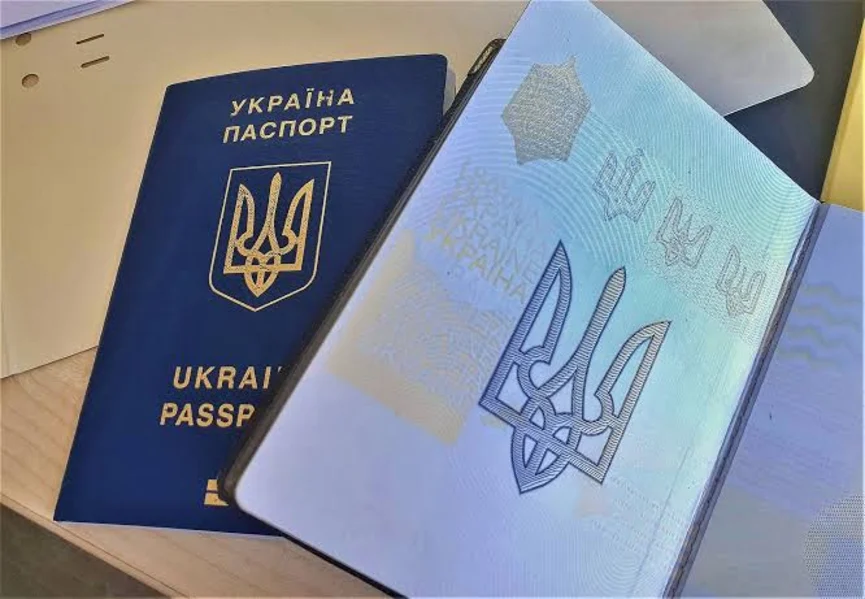 Жителі Житомирщини за місяць оформили близько 11 тисяч паспортних документів