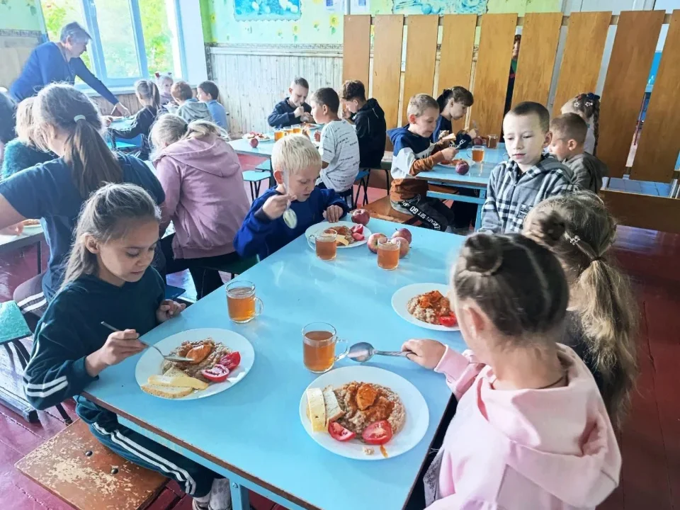 У Чоповицькій селищній раді показали, чим годують дітей у гімназії