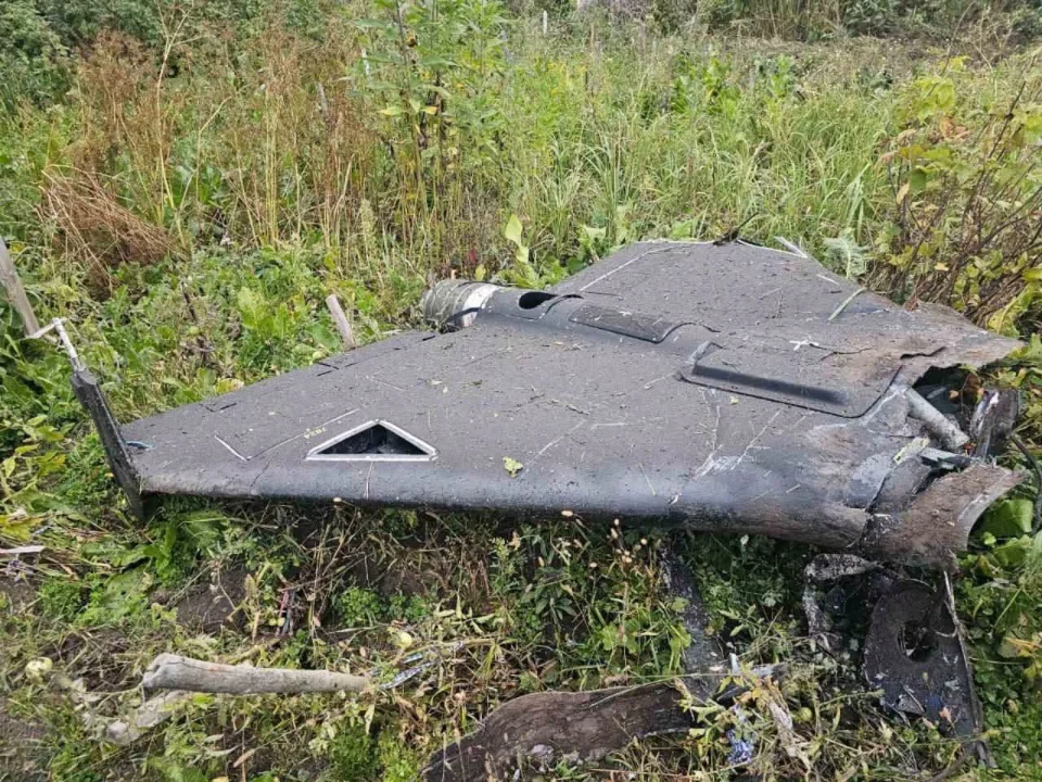 На Київській у Коростені місцеві виявили уламки шахеда