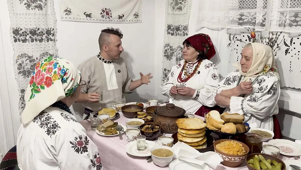 Клопотенко створив гастрономічну мапу Житомирщини: серед традиційних страв – деруни, калатуша та сірий борщ