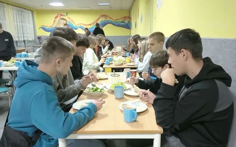У школах Коростенської громади змінилося меню: скільки коштує харчування одного учня