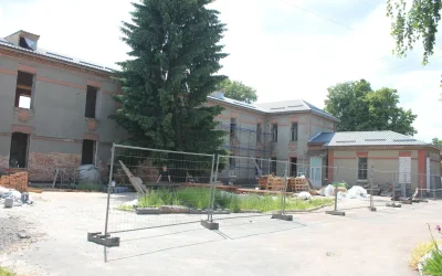 Овруцька лікарня підписала договір на майже 55 млн грн для продовження ремонту відділення реабілітації