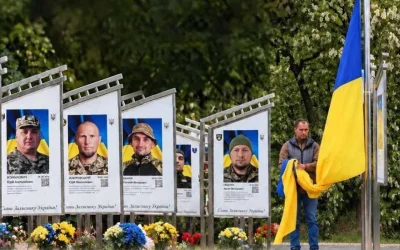 Мітинг, покладання квітів і відкриття меморіальної дошки: у Коростені відбудуться заходи до Дня захисників і захисниць