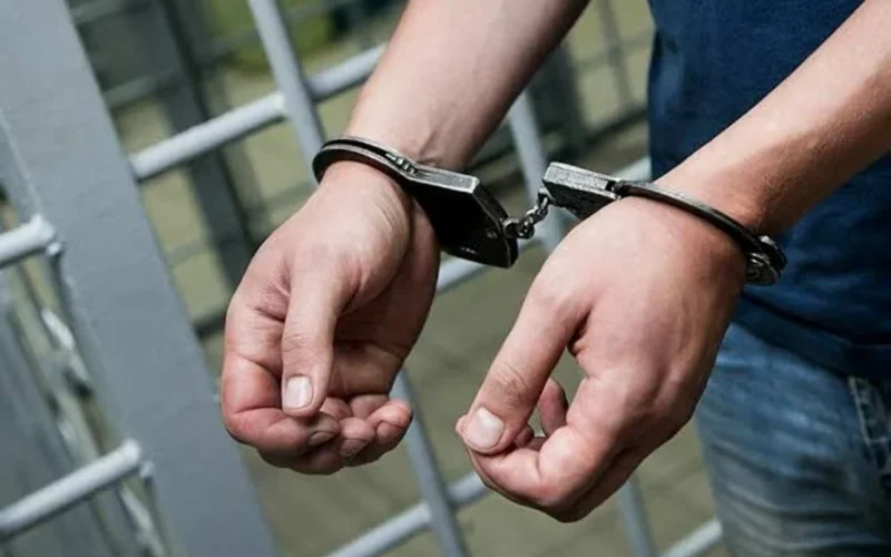 Під час розпиття алкоголю біля водойми в Коростені один чоловік побив іншого: потерпілий помер у реанімації