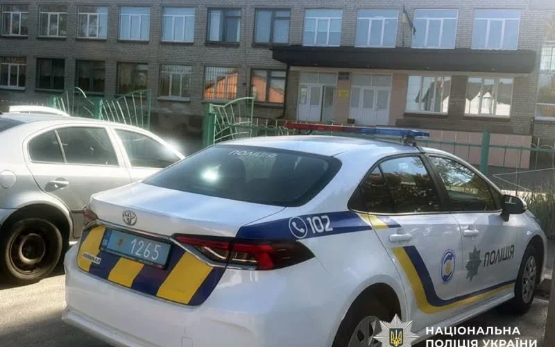 Під час повітряної тривоги в одній з гімназій Житомирщини спрацювала навчальна граната, яку принесла школярка