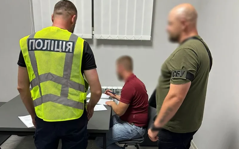 Експосадовця ТЦК та депутата з Житомирської області судитимуть за “оборудки” з військовим обліком