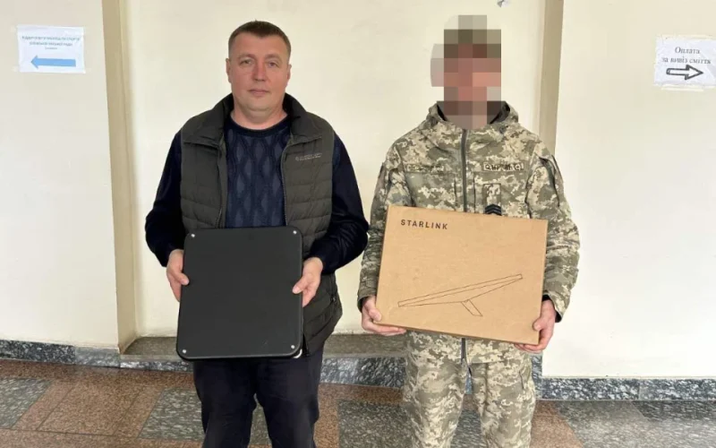 В Олевську за кошти міського бюджету придбали Starlink для військових