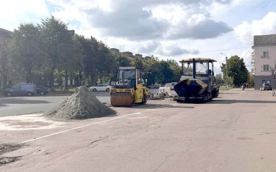 У Коростені розповіли, чому уповільнились дорожні ремонтні роботи на деяких ділянках містах