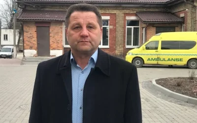 Політика стала бізнесом: керівник Коростенської лікарні пояснив свій вихід з партії