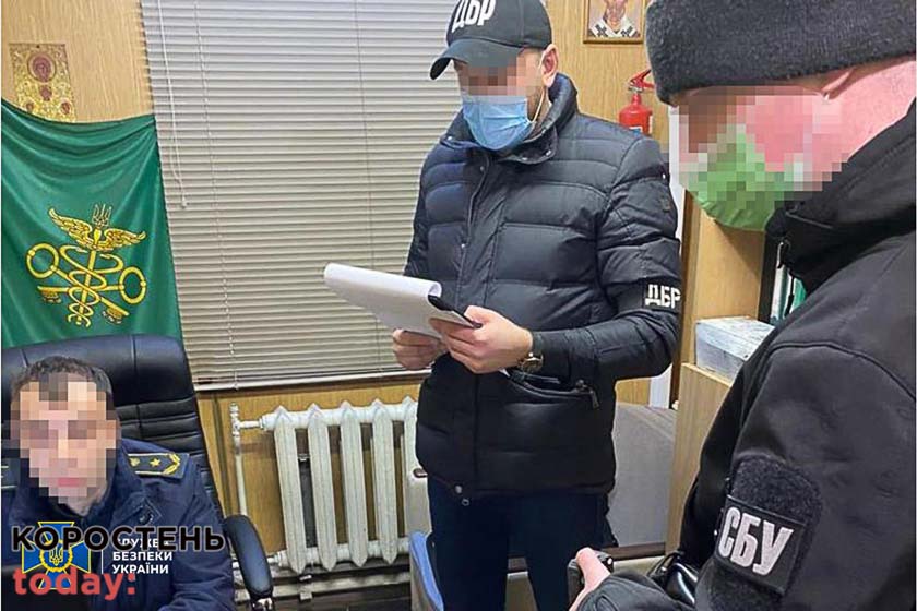 Керівники одного з митних постів Житомирщини організували корупційну схему з імпортом “швидких”: держбюджет недоотримав 20 млн грн