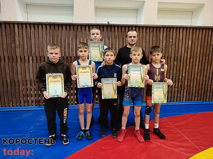 Олевські спортсмени вибороли 16 медалей на чемпіонат області з греко-римської боротьби