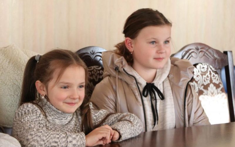 Вихованці Олевського Центру дитячої та юнацької творчості передали на ЗСУ понад 20 тис. грн