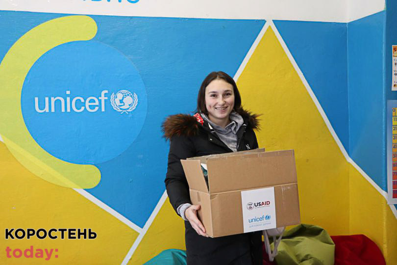 Родинам з дітьми Олевської громади передають комплекти теплого одягу від UNICEF (ФОТО)