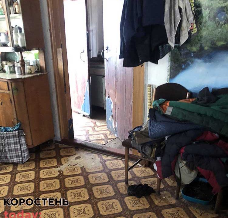 На Олевщині під час спільного застілля син побив батька: чоловік помер у лікарні