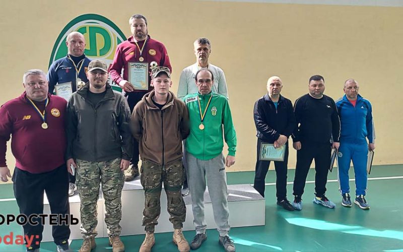 У Коростені відбувся благодійний турнір з футзалу серед ветеранів на підтримку ЗСУ