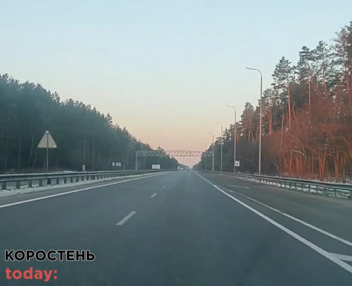 У службі автодоріг розповідають – автошляхи в Житомирській області очищені від снігу