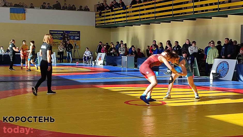 У Коростені проходить чемпіонат України з вільної боротьби