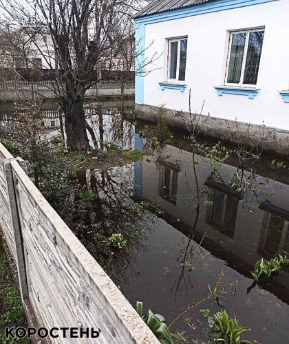 У Малині рятувальники відкачали 180 куб.м води (ФОТО)