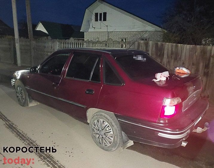 У Коростені водій таксі отримав ножове поранення від пасажирів, бо не захотів чекати (ФОТО)
