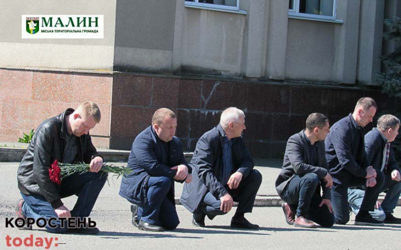 У Малині прощались із загиблим військовим Віталієм Семенюком