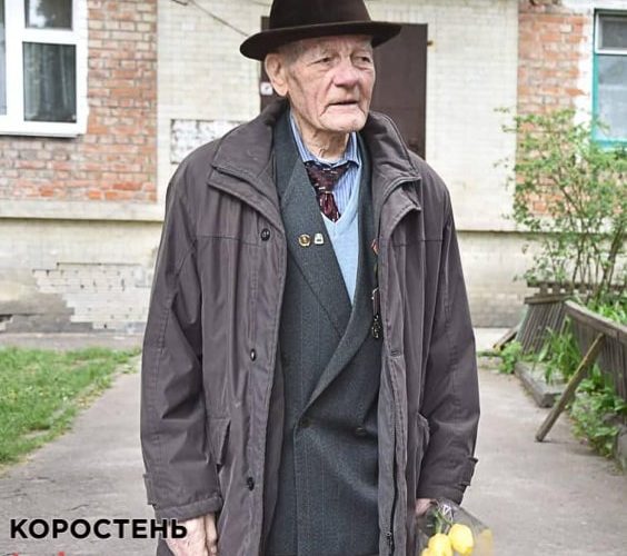 Мер Коростеня 9 травня привітав ветеранів ІІ світової війни – справжніх героїв України