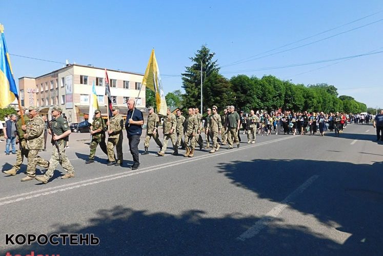 У День Героїв жителі Овруча пройшлися пам’ятною ходою