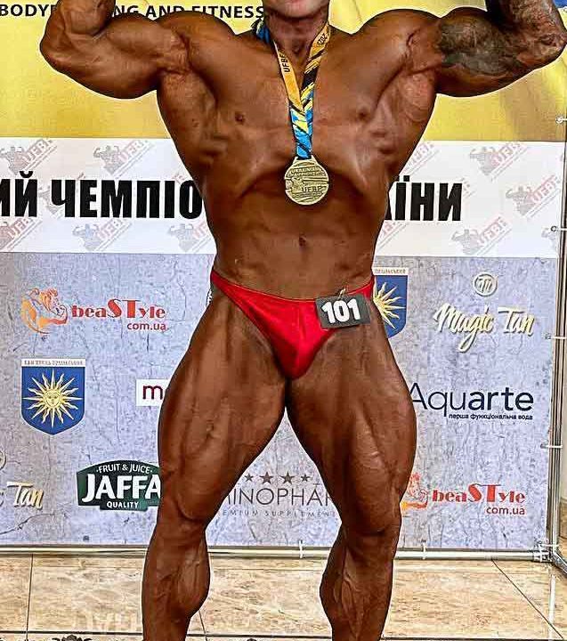 Денис Стаховський з Коростеня – чемпіон України з бодібілдингу