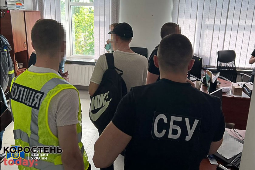 СБУ викрила керівництво фірми, пов’язане з колишнім житомирським нардепом: “бронювали” військовозобов’язаних