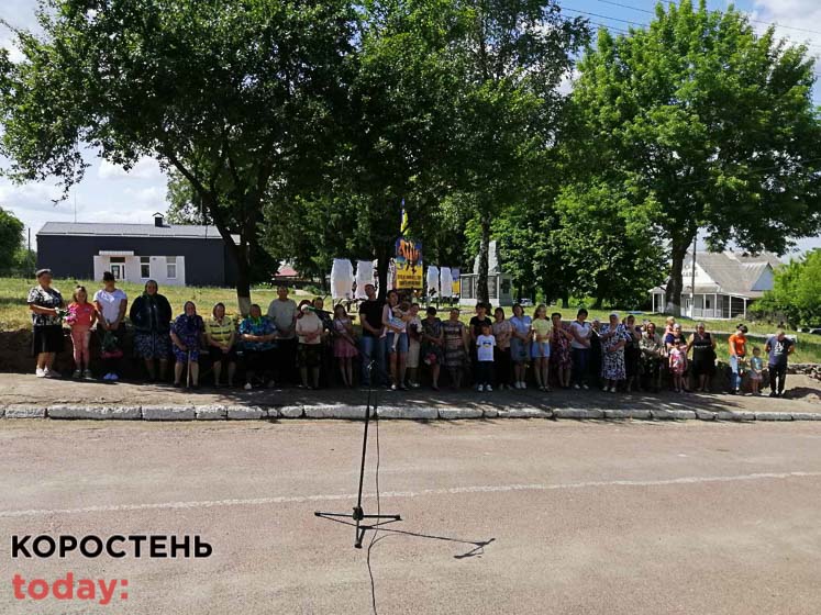 У селі Овруцької громади відкрили меморіальну дошку захиснику Анатолію Грищуку