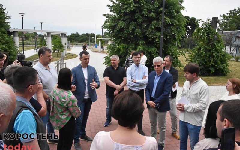 Міністр охорони здоров’я України Віктор Ляшко побував у селі Олевської громади та оглянув лікарню