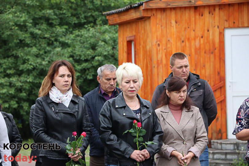 У селі Олевської громади відкрили меморіальну дошку захиснику України Вадиму Вдовиченку (ФОТО)