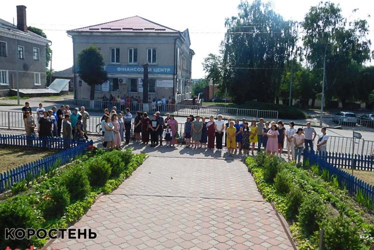 В Овручі відбулося відкриття двох меморіальних дощок загиблим воїнам