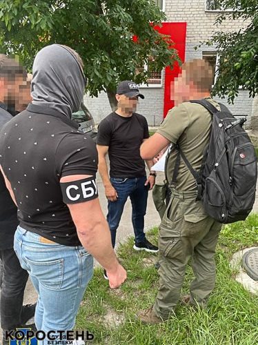 На Житомирщині затримали посадовця: щомісяця збирав “данину” з браконьєрів, які незаконно ловили рибу