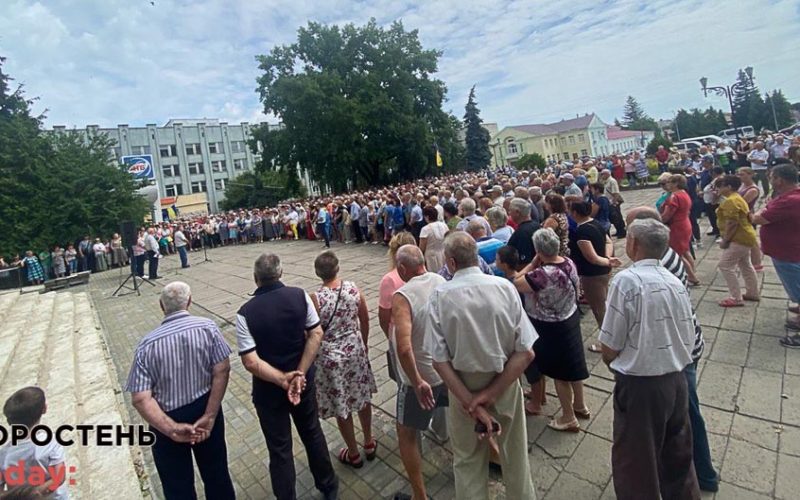 Овруччани мітингують проти скасування “чорнобильських пільг” другий день поспіль: яка ситуація в місті