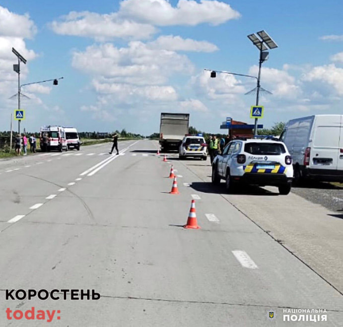 На автодорозі неподалік Коростеня DAF зіштовхнувся з маршруткою: травмовані троє дорослих та дитина