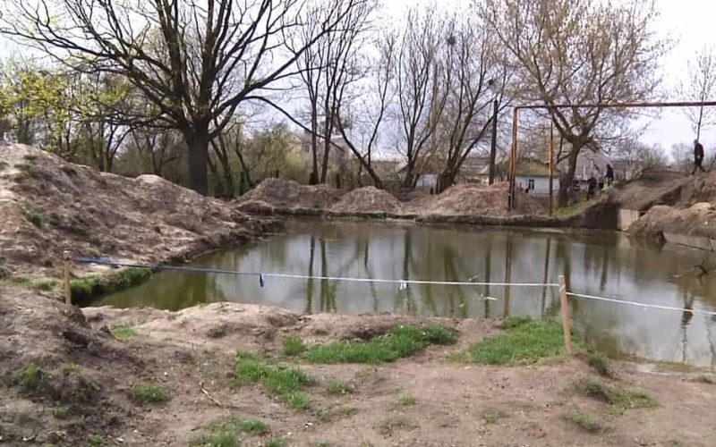 У Коростені укриття для 8-го ліцею будуватимуть не там, де планували та сподіваються все завершити до кінця року