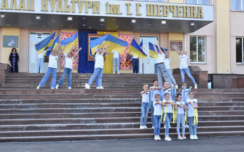 Біля палацу культури в Коростені відбулися урочистості до Дня Незалежності