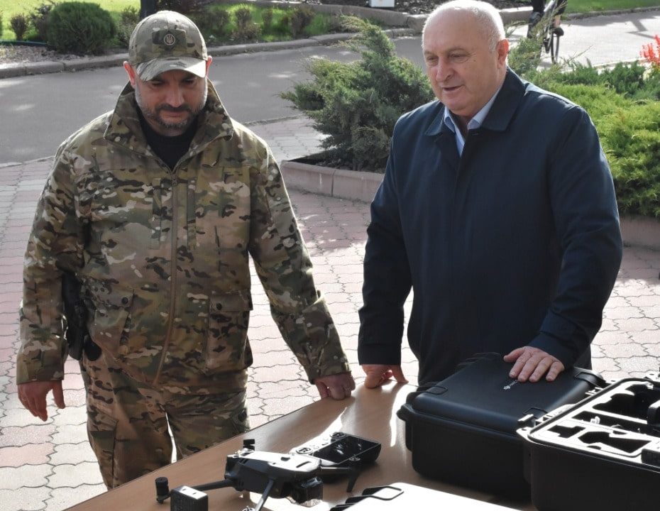 У Коростені військовим передали 10 дронів