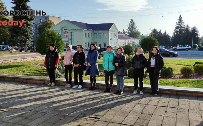 Жителі Овруцької громади мітингували під стінами міськради через чорнобильські нарахування