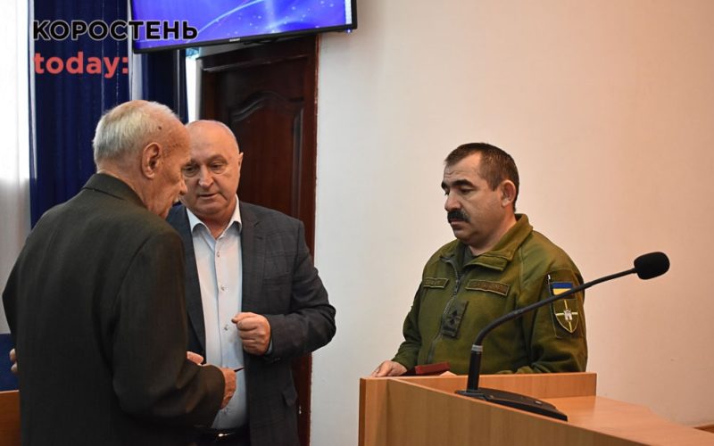 У Коростені рідним вручили посмертні ордени військових