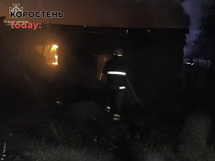 У селі на Овруччині пожежники врятували від знищення вогнем приватний будинок (ФОТО)