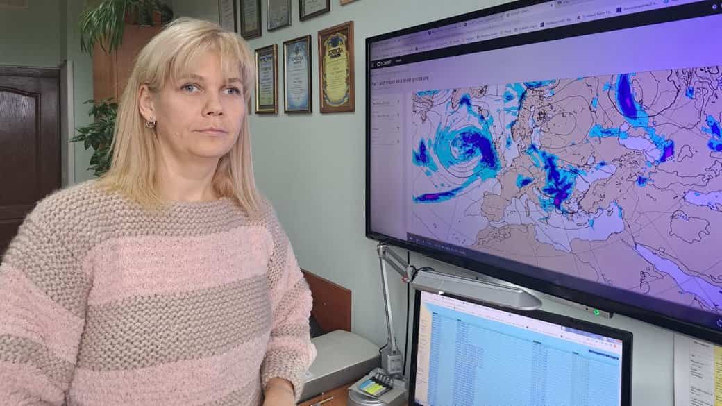Як на метеорологічних станціях в Житомирській області синоптики складають прогнози