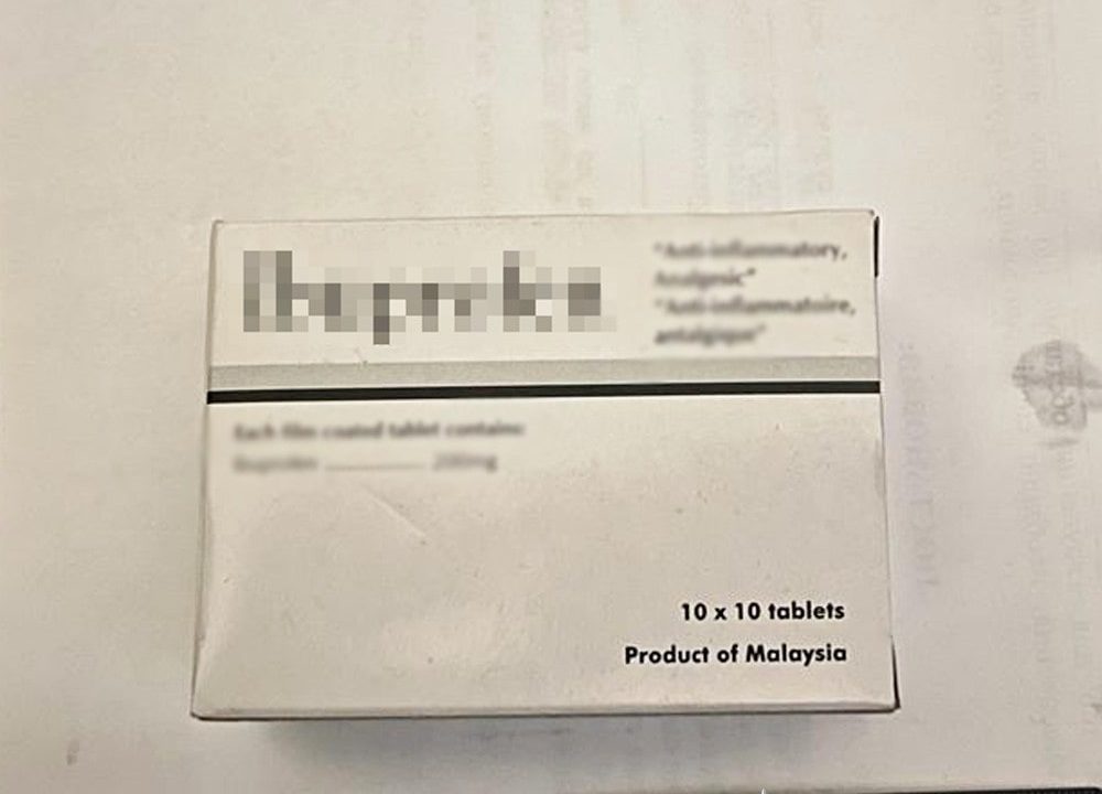 На Коростенщині поліцейські розшукали чоловіка, який викрав з лікарні 10 нових аптечок