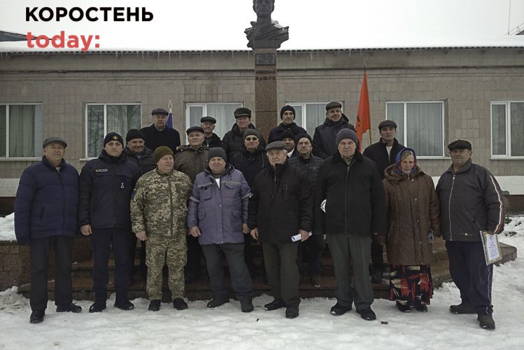 В Овруцькій громаді покладанням квітів та годиною пам’яті вшанували учасників ліквідації наслідків аварії на ЧАЕС