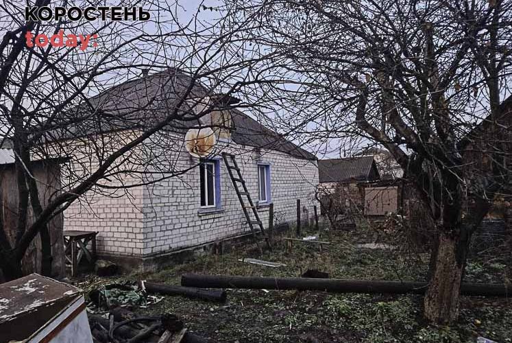 У Малині горів будинок: рятувальники виявили тіло чоловіка (ФОТО)
