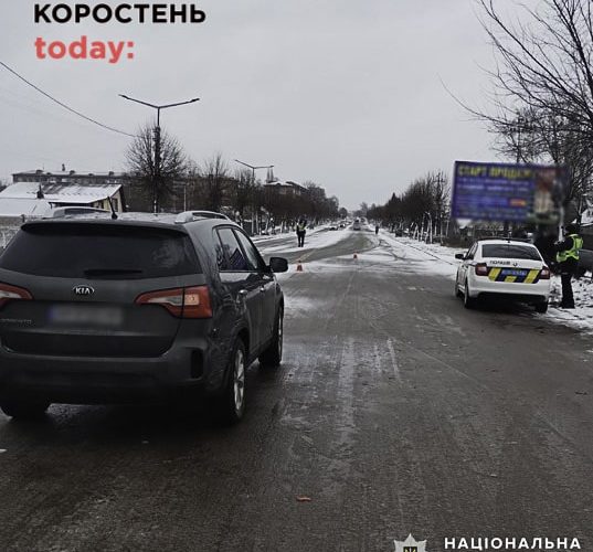 У Коростені сталася ДТП за участю трьох авто: до лікарні госпіталізували 5-річну дитину