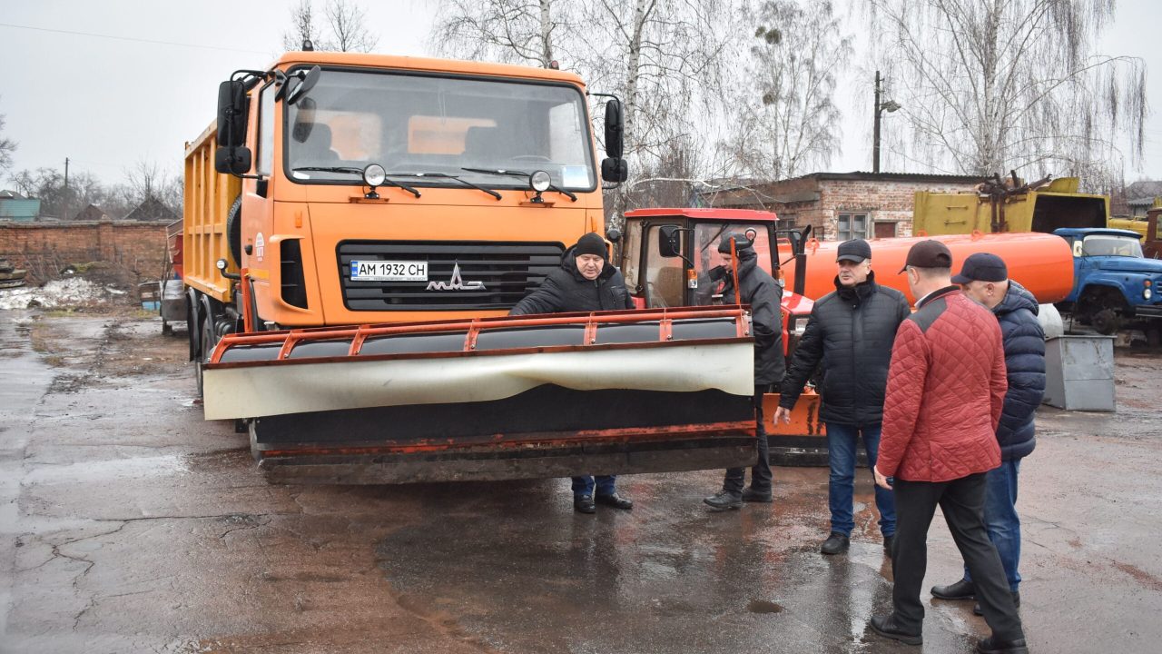 Мер Коростеня знову вирішив подивитися техніку КВГП