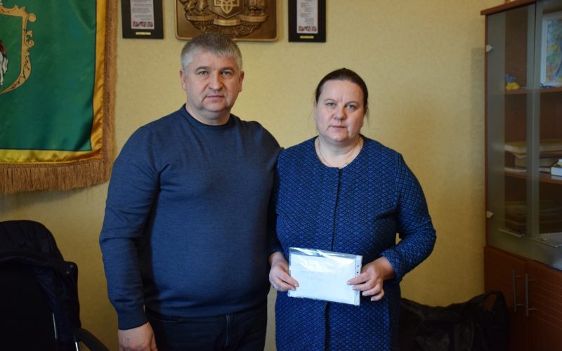 Жителі Олевської громади у грудні під час ярмарок та концертів зібрали майже 60 тис. грн на потреби військових